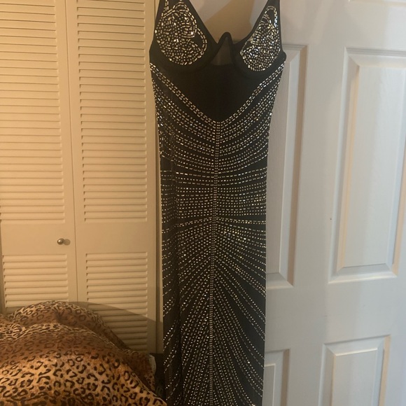 STRAPPY MESH RHINESTONE EVENING COCKTAIL DRESS. - Picture 2 of 5